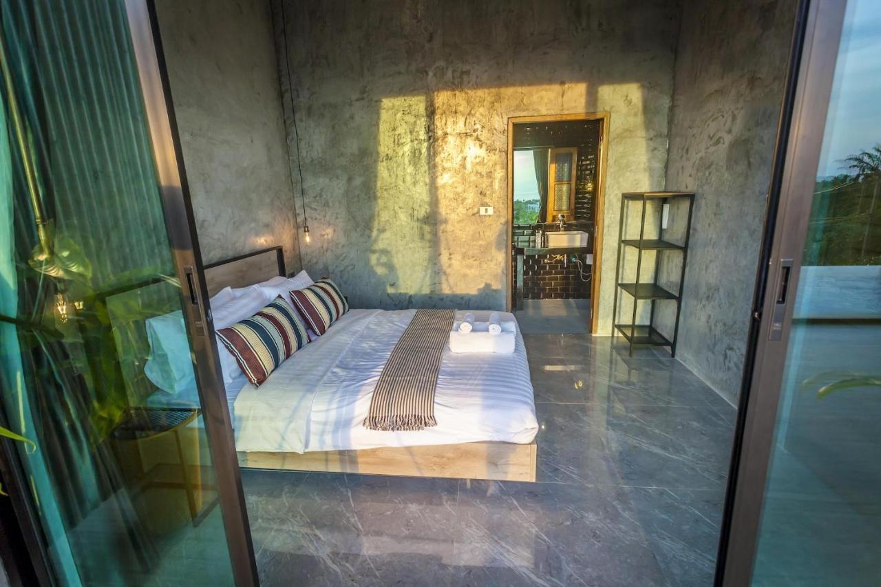 Stylish Pool Villa - 10 Mins Walk To The Beach Ko Lanta Екстериор снимка